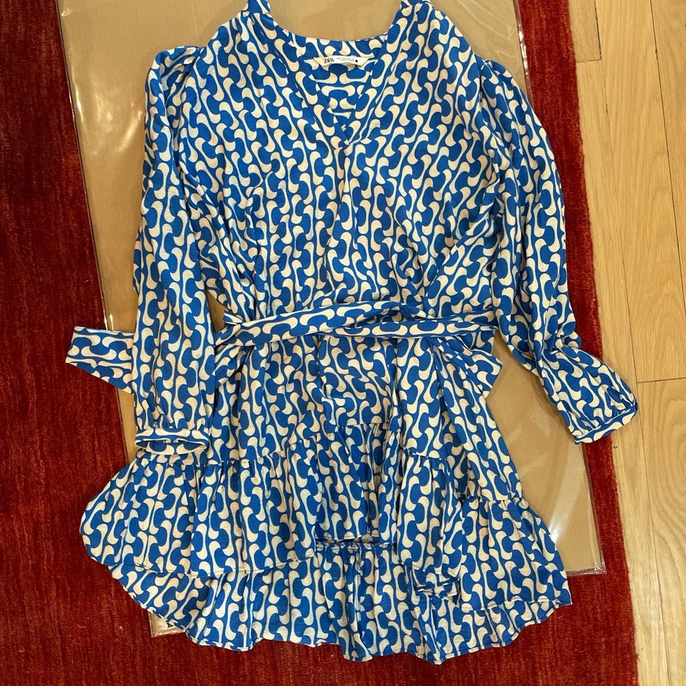 Stylish Blue and White Dress